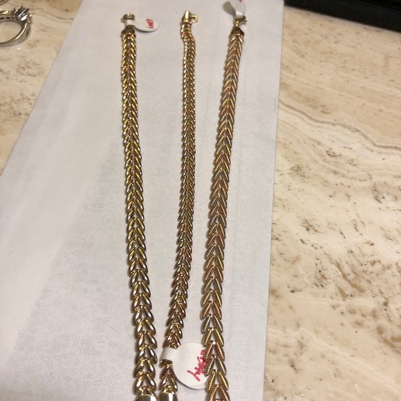 Can Del designer “V” neck costume  necklace - Picture 10 of 14